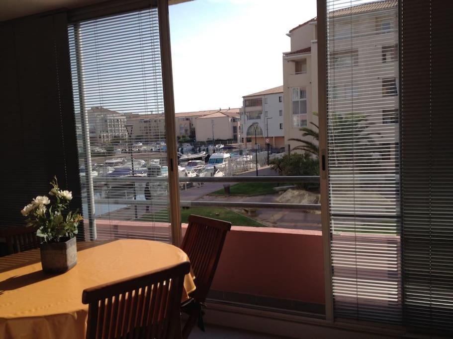 Coquet T2, Quartier Des Quilles, Climatise, 300M Des Plages Сет Экстерьер фото